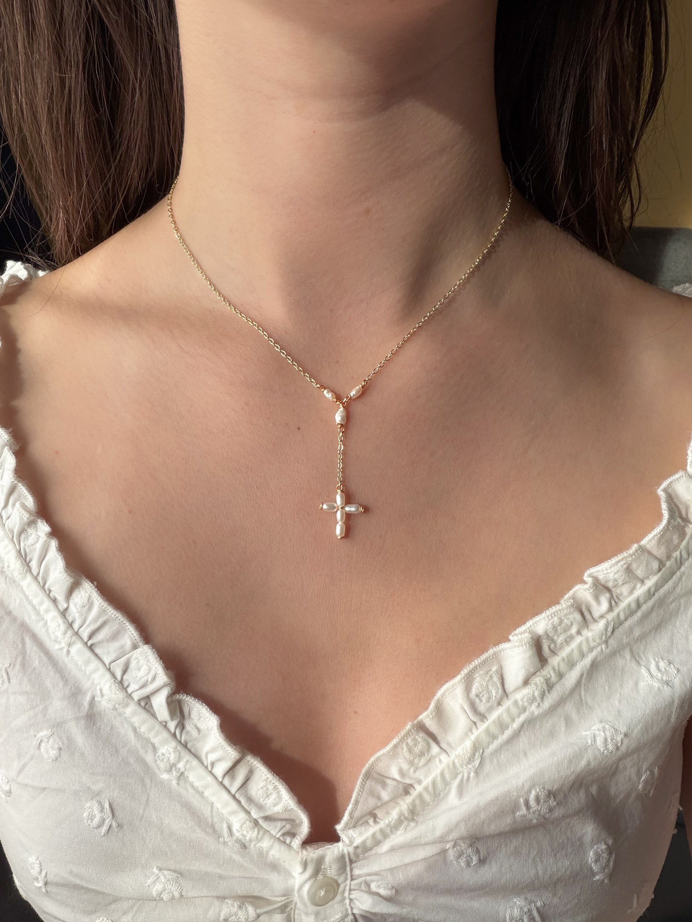 Cross Lariat
