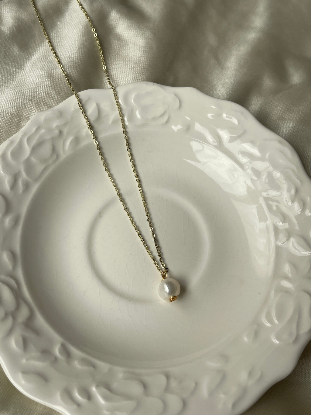 Classic Pearl Drop Necklace