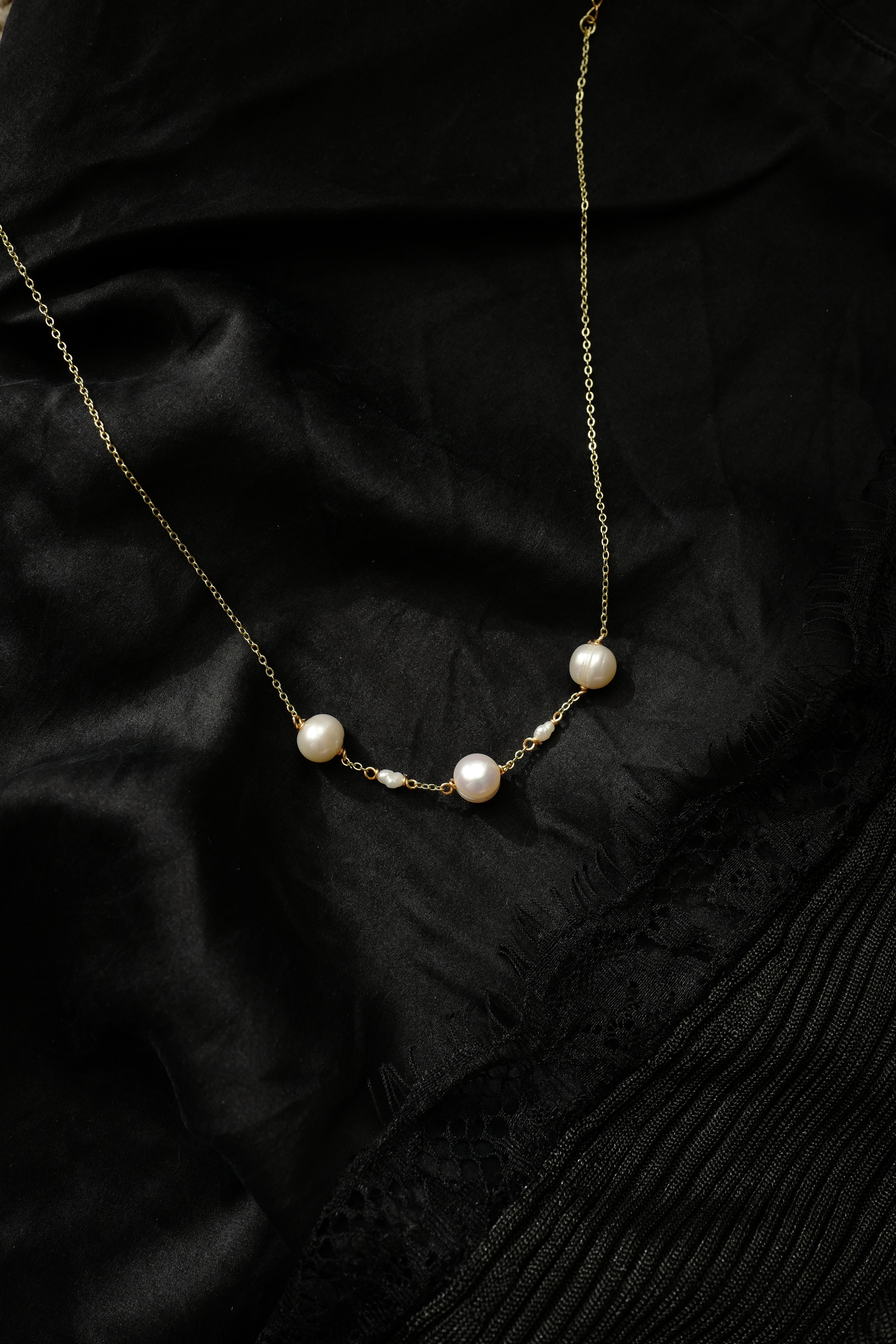 Halo Necklace