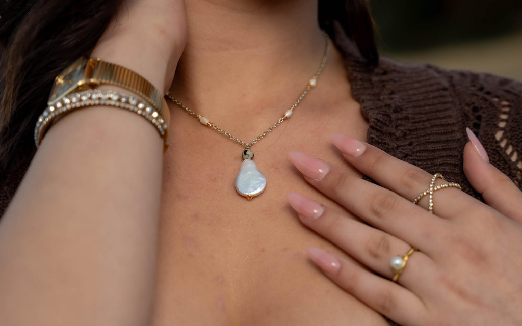 Pearl Current Necklace