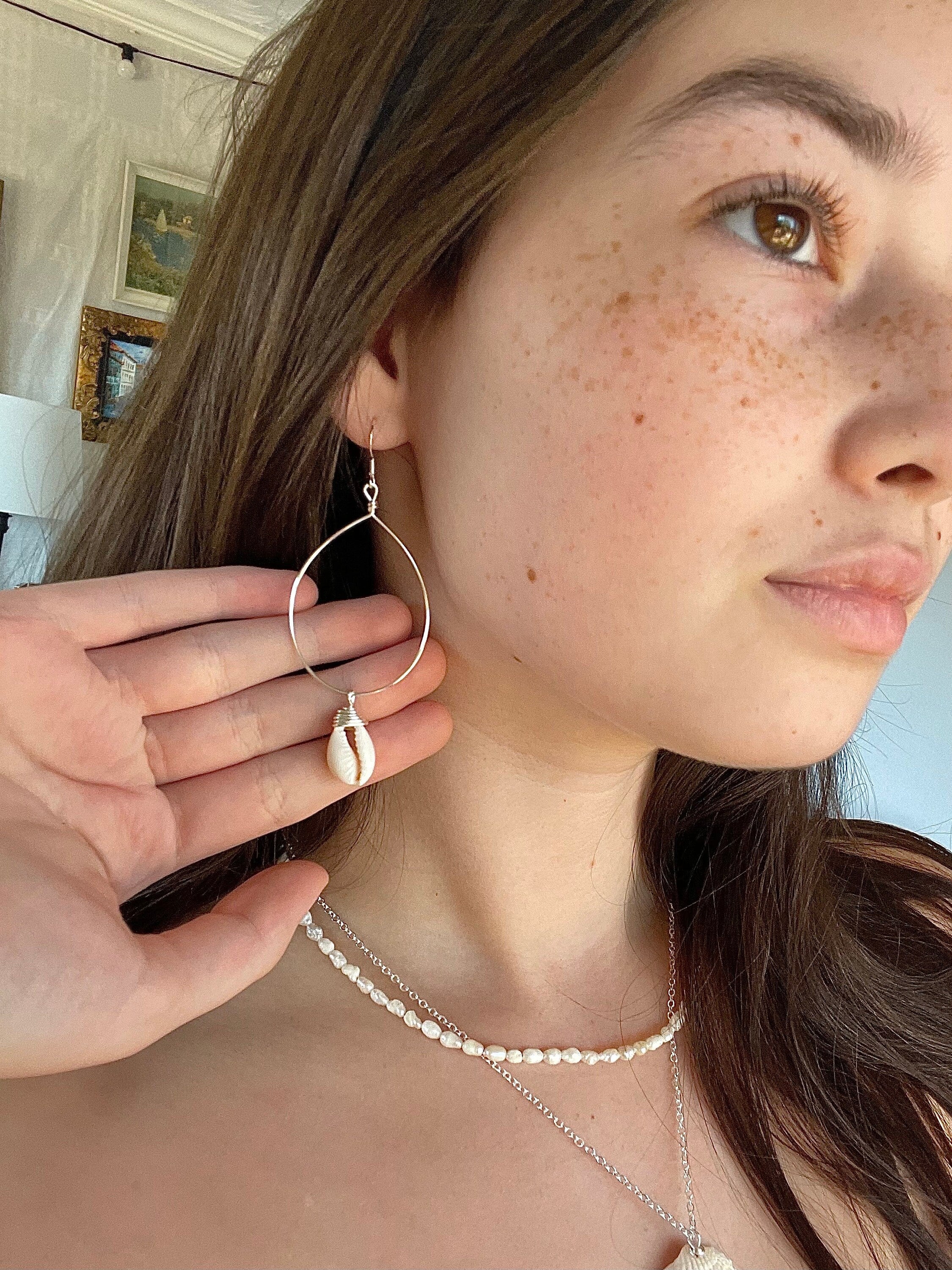 Shell Drop Hoops
