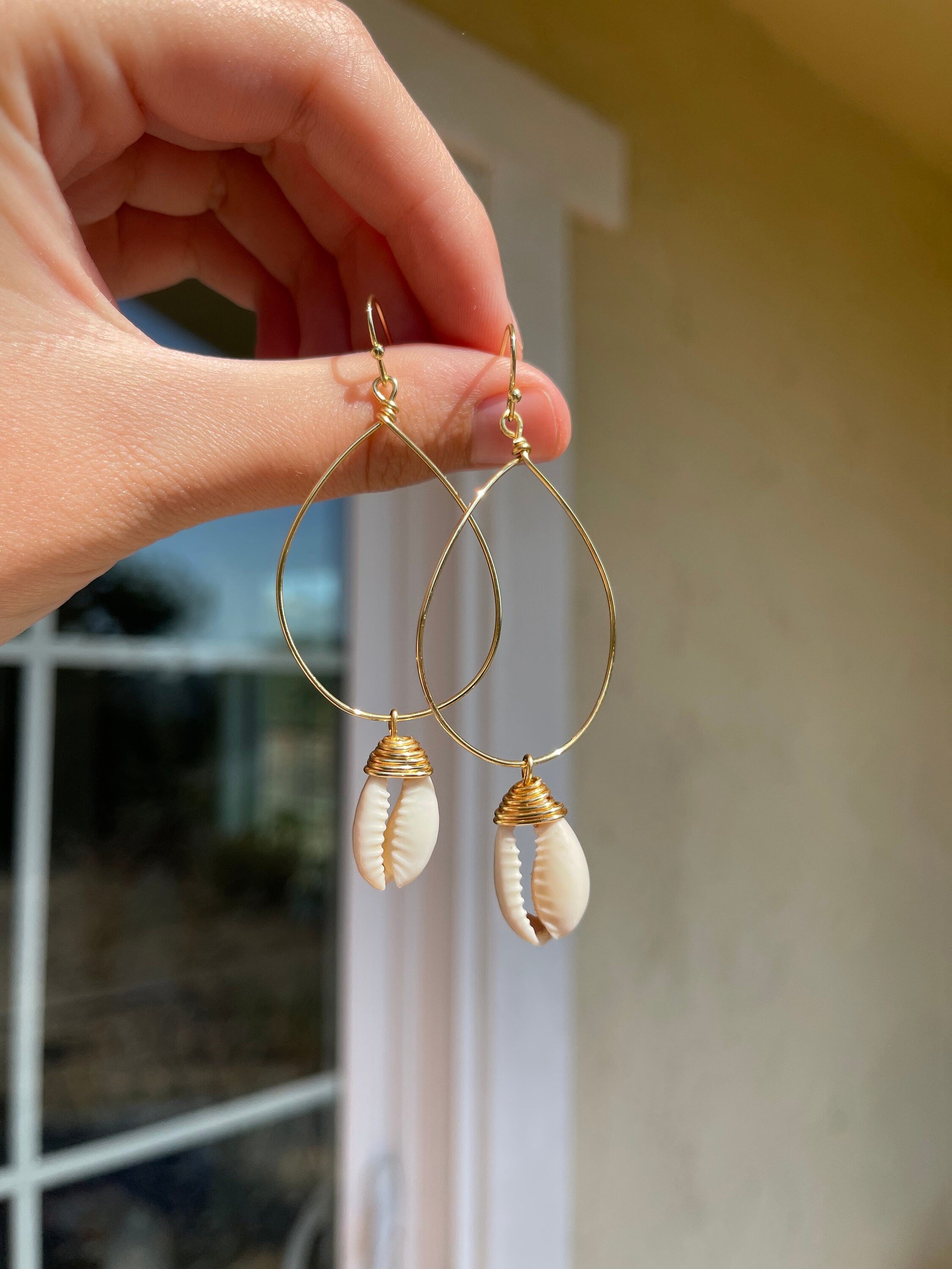 Shell Drop Hoops