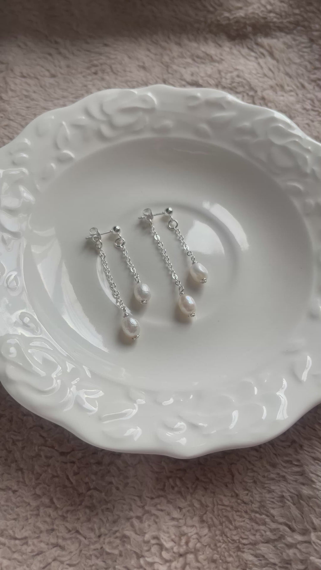 Dripping Pearl Earrings