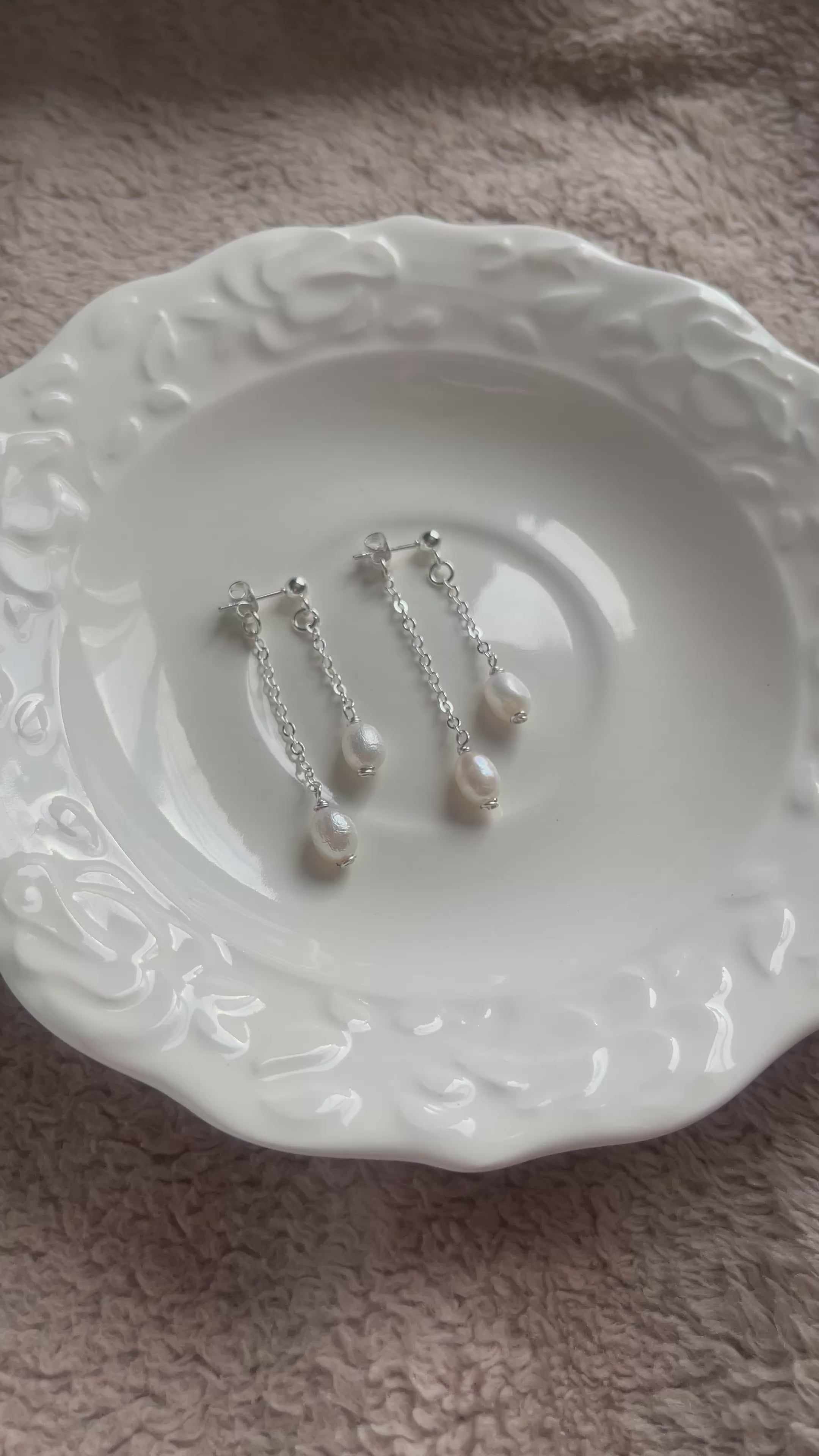 Dripping Pearl Earrings